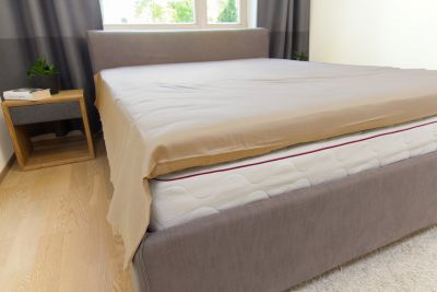 Muotoonommeltu aluslakana 90x200 beige