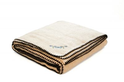 Lampaanvillapeitto pellavalla 140x205