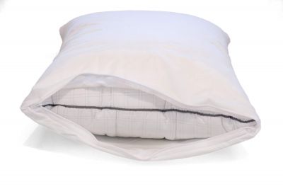 Tyynyliina hygieninen tasainen vetoketjulla 50x60